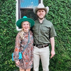 Meet your Posher, Shelby